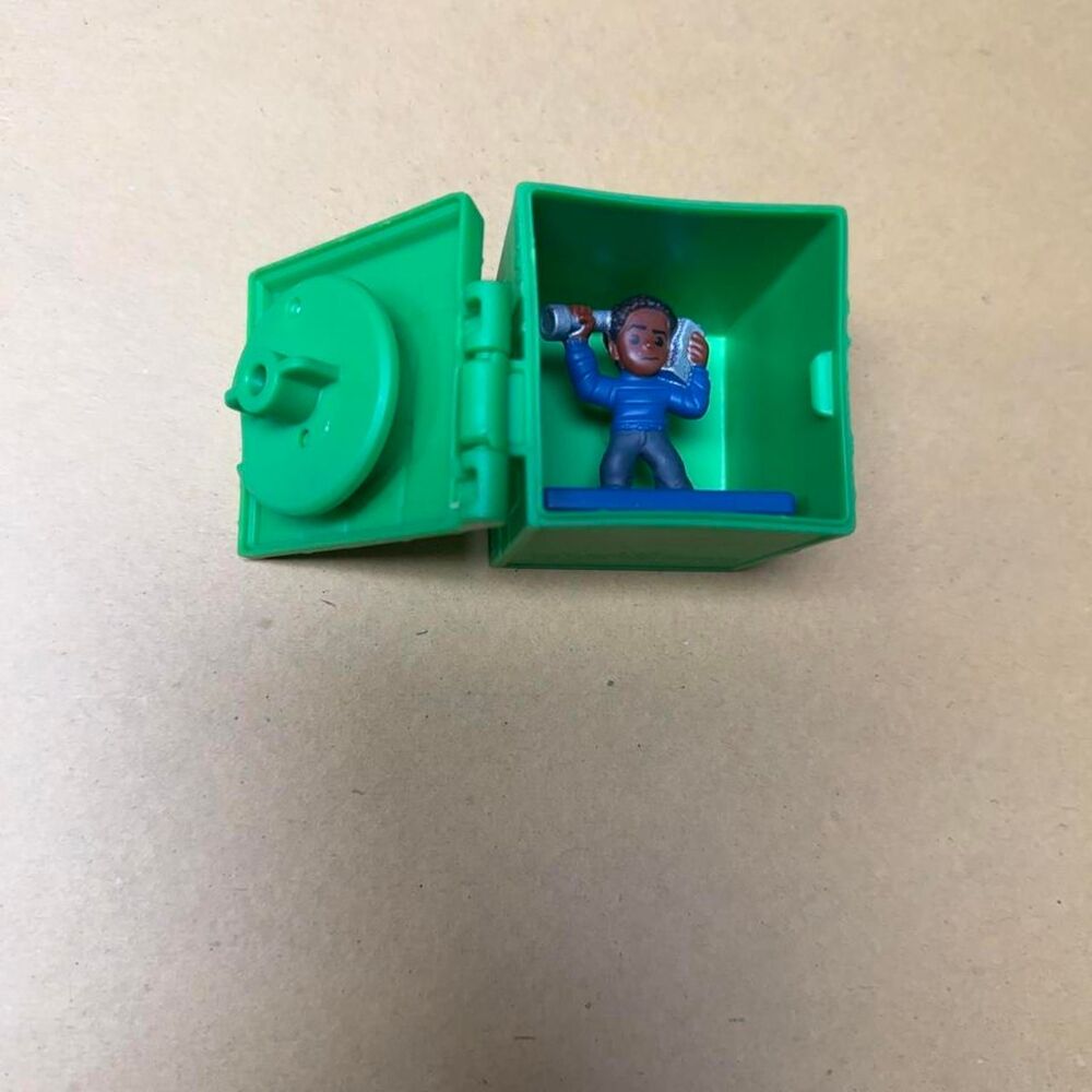 multi Action-figures-playsets